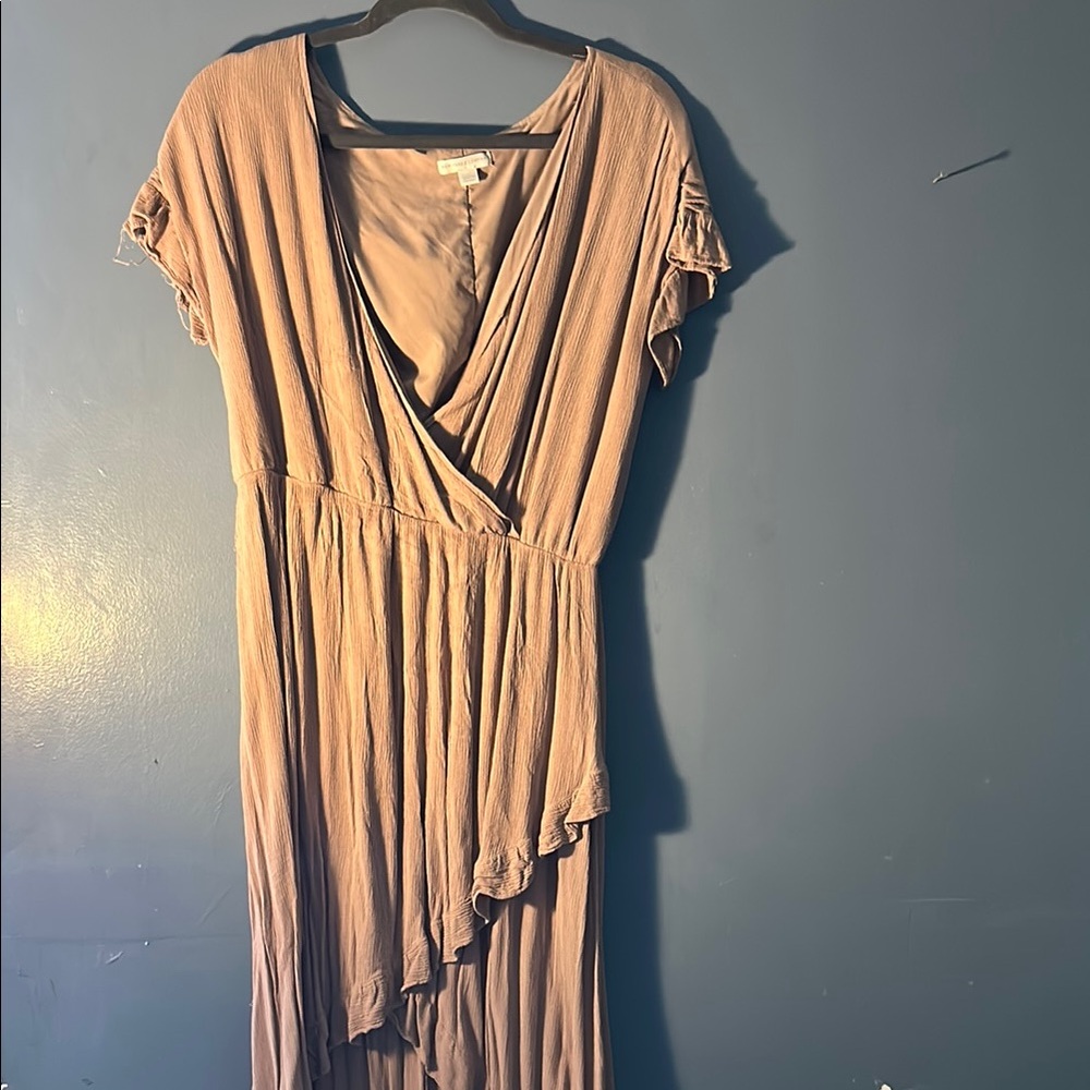 Elegant Tan Women's Dress